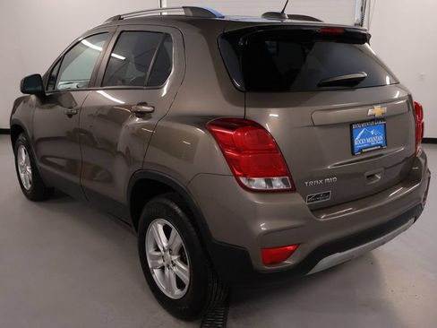 Used 2022 Chevrolet Trax LT w/ Driver Confidence Package AWD/4WD image 5