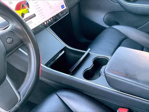 Used 2020 Tesla Model Y Performance AWD/4WD image 16