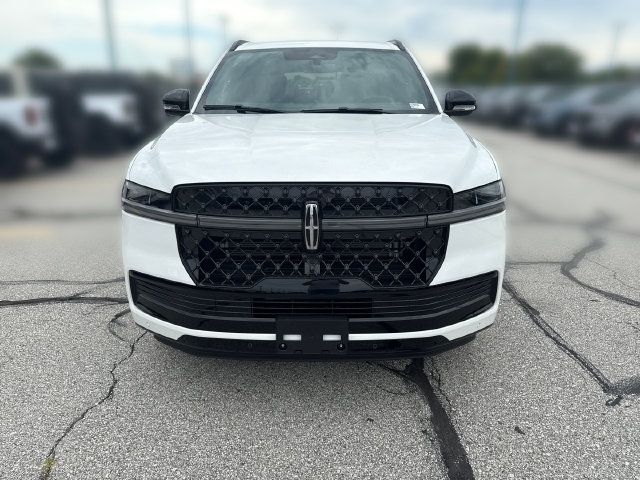 New 2027 Lincoln Navigator L Reserve w/ Jet Appearance Package AWD/4WD image 11