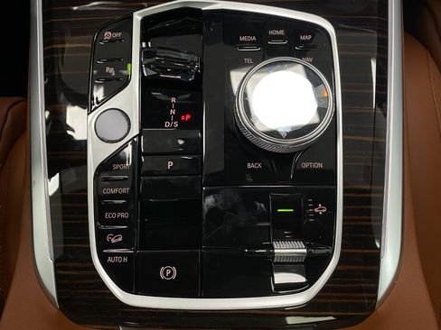 New 2026 BMW X5 M60i image 30