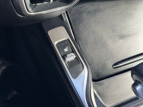 Used 2022 Kia Sorento EX w/ Panoramic Sunroof Package image 36