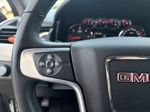 Used 2015 GMC Yukon SLE image 27