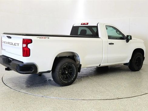 Used 2021 Chevrolet Silverado 1500 W/T w/ WT Value Package AWD/4WD image 7