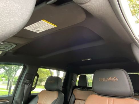 Used 2024 Chevrolet Silverado 1500 High Country AWD/4WD image 20