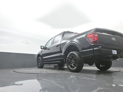 New 2026 Ford F150 XLT w/ Equipment Group 302A MID image 31