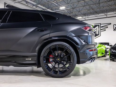 Used 2024 Lamborghini Urus S AWD/4WD image 17