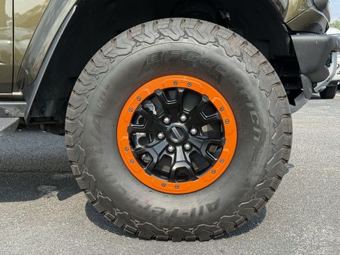 Used 2025 Ford Bronco Raptor AWD/4WD image 13