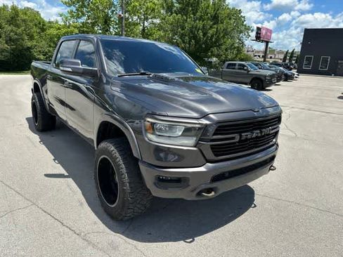 Used 2019 RAM 1500 Laramie AWD/4WD image 24