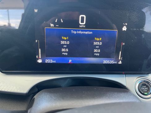 Used 2025 Chevrolet Trax LT image 39