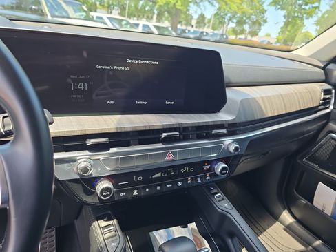 Used 2023 Kia Telluride SX FWD image 22