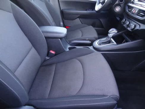Used 2023 Kia Forte LXS image 21
