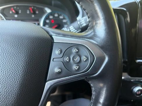 Used 2018 Chevrolet Traverse LT FWD image 36
