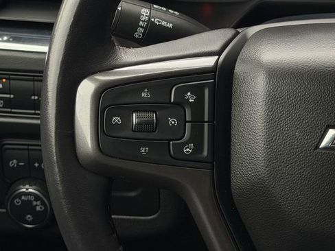 Used 2022 Chevrolet Suburban RST w/ Luxury Package RWD image 18