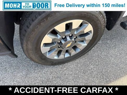 Used 2022 Chevrolet Silverado 2500 Custom RWD image 11