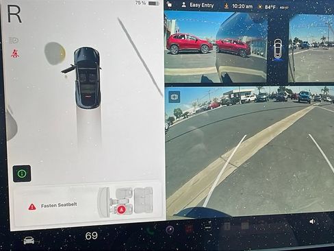 Used 2024 Tesla Model Y Long Range RWD image 16