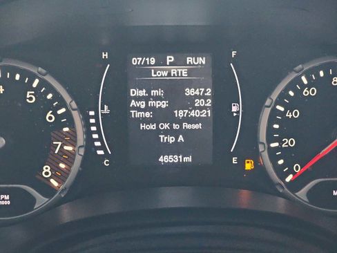 Used 2020 Jeep Renegade Altitude image 23