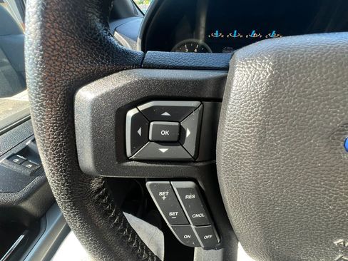 Used 2016 Ford F150 XLT w/ Equipment Group 302A Luxury AWD/4WD image 19