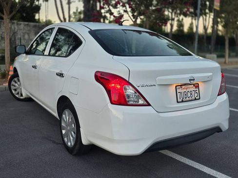 Used 2016 Nissan Versa S FWD image 33