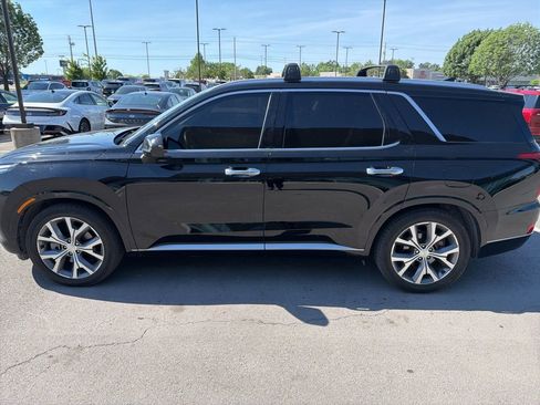 Used 2022 Hyundai Palisade Limited AWD/4WD image 16