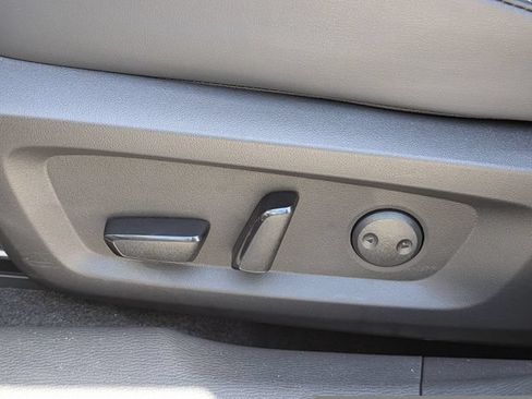 New 2026 Mitsubishi Outlander LE FWD image 20