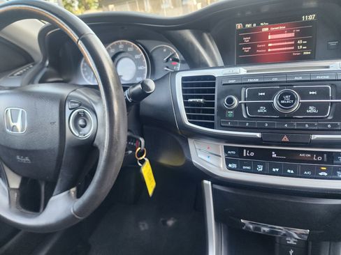 Used 2013 Honda Accord Sport image 27