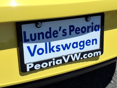 Used 2012 Volkswagen Beetle 2.5 FWD image 15