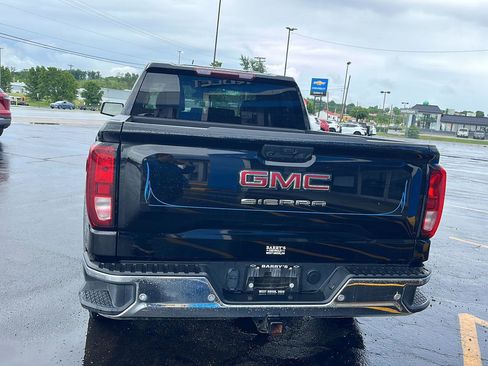 Used 2023 GMC Sierra 1500 Pro AWD/4WD image 4