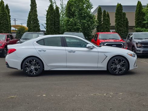 Used 2020 Genesis G70 2.0T w/ Prestige Package AWD/4WD image 2