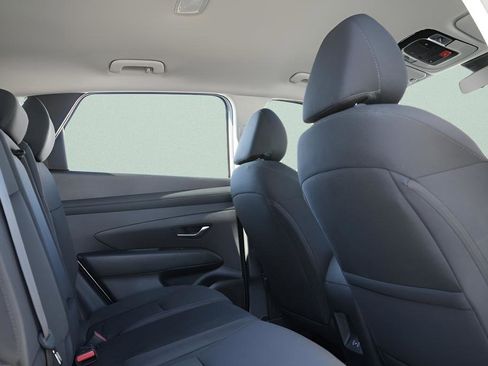 Certified 2025 Hyundai Tucson SE AWD/4WD image 15