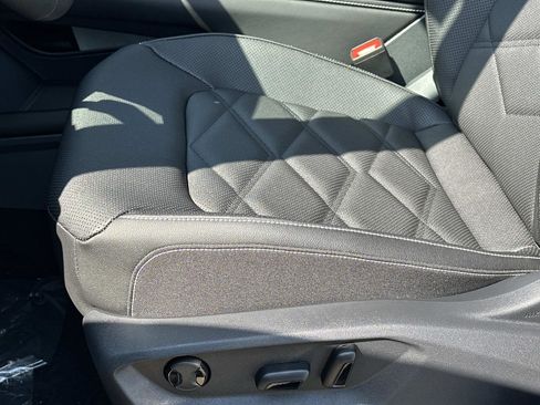 New 2026 Volkswagen Atlas SE image 18