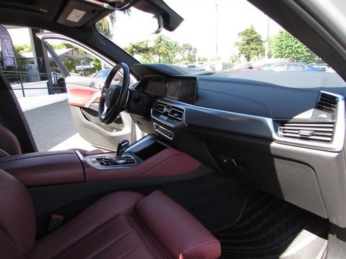 Used 2022 BMW X6 xDrive40i w/ Premium Package AWD/4WD image 38