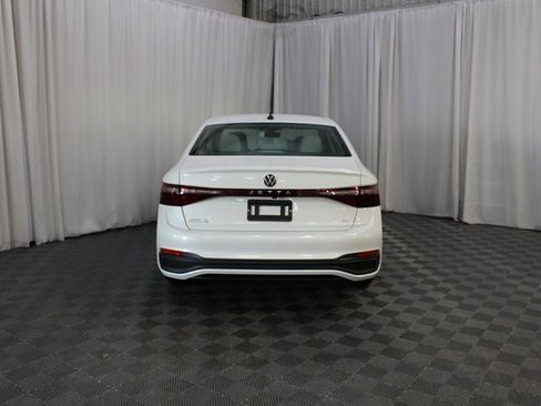 New 2026 Volkswagen Jetta SE image 20