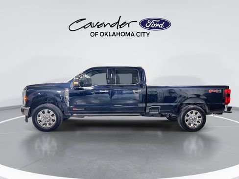 Used 2023 Ford F350 Lariat w/ Lariat Ultimate Package AWD/4WD image 5