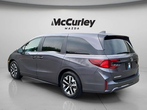 Used 2025 Honda Odyssey EX-L image 5