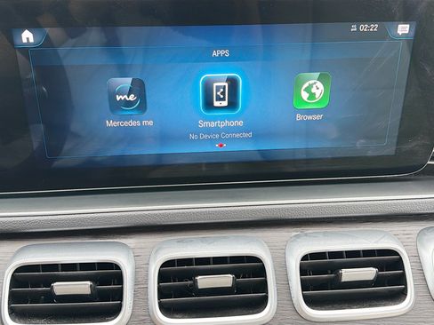 Used 2020 Mercedes-Benz GLE 350 4MATIC image 29