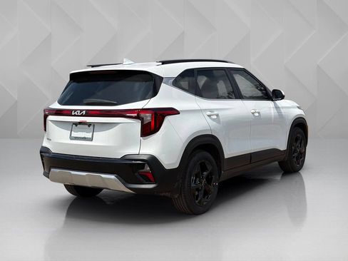 New 2026 Kia Seltos EX w/ EX Sunroof Package FWD image 5