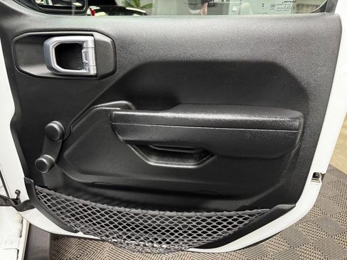 Used 2023 Jeep Wrangler Unlimited Sport image 55