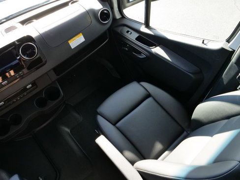 Used 2022 Mercedes-Benz Sprinter 3500 w/ Charging Package, Dashboard image 54