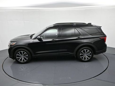 Certified 2026 Ford Explorer ST-Line AWD/4WD image 21