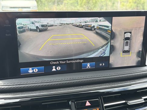 Used 2025 Acura MDX SH-AWD w/ Advance Package image 35