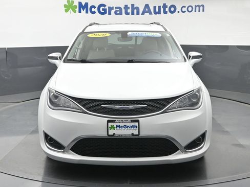 Used 2020 Chrysler Pacifica Limited FWD image 6