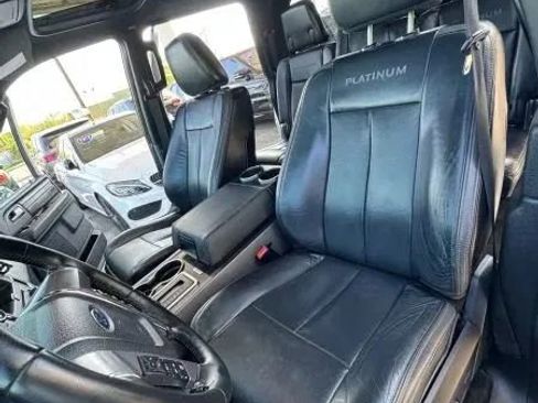 Used 2016 Ford Expedition EL Platinum AWD/4WD image 18