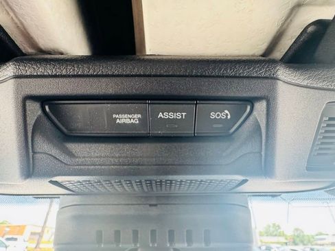 New 2026 Jeep Wrangler Unlimited Sahara w/ Technology Group AWD/4WD image 24