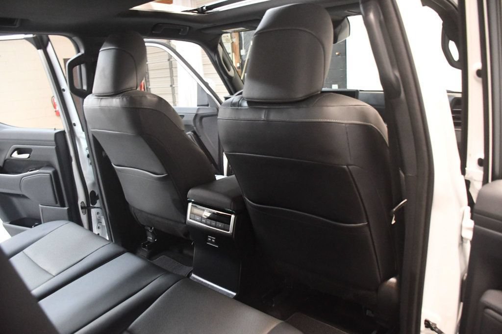 Used 2024 Lexus GX 550 w/ Cold Area Package AWD/4WD image 35