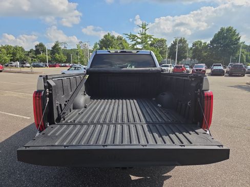 Used 2022 Toyota Tundra SR5 w/ TRD Off-Road Premium Package AWD/4WD image 11