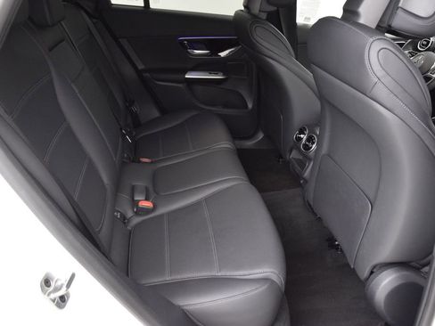 Certified 2026 Mercedes-Benz GLC 300 4MATIC image 18