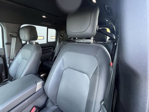 Used 2024 Land Rover Defender 130 Outbound image 15