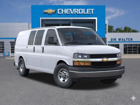 New 2026 Chevrolet Express 2500 w/ Driver Convenience Package RWD image 8