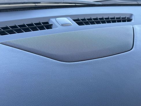 Used 2025 Cadillac XT4 Premium Luxury image 53