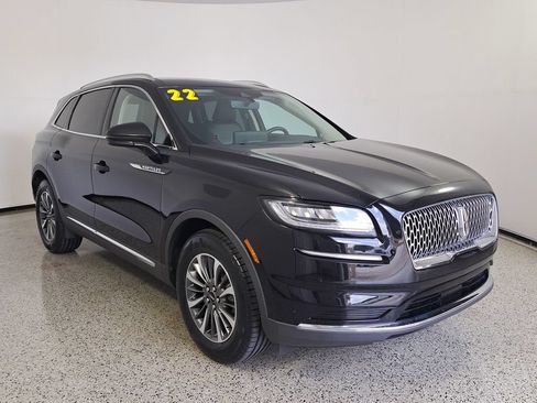 Certified 2022 Lincoln Nautilus FWD w/ Premium Package image 32